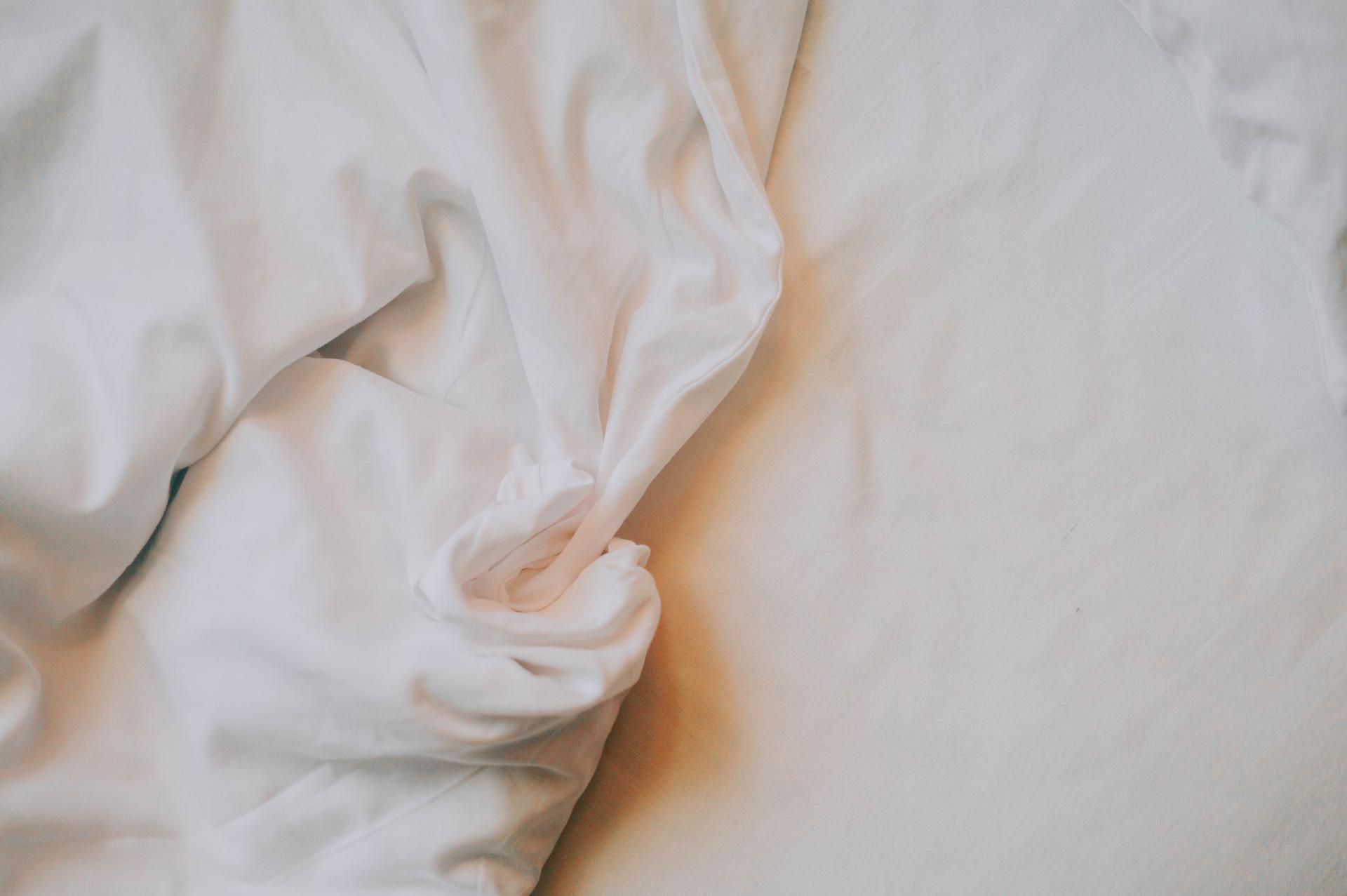 If Your Sheets Are Made of This, You'll Sweat All Night in Summer — Health