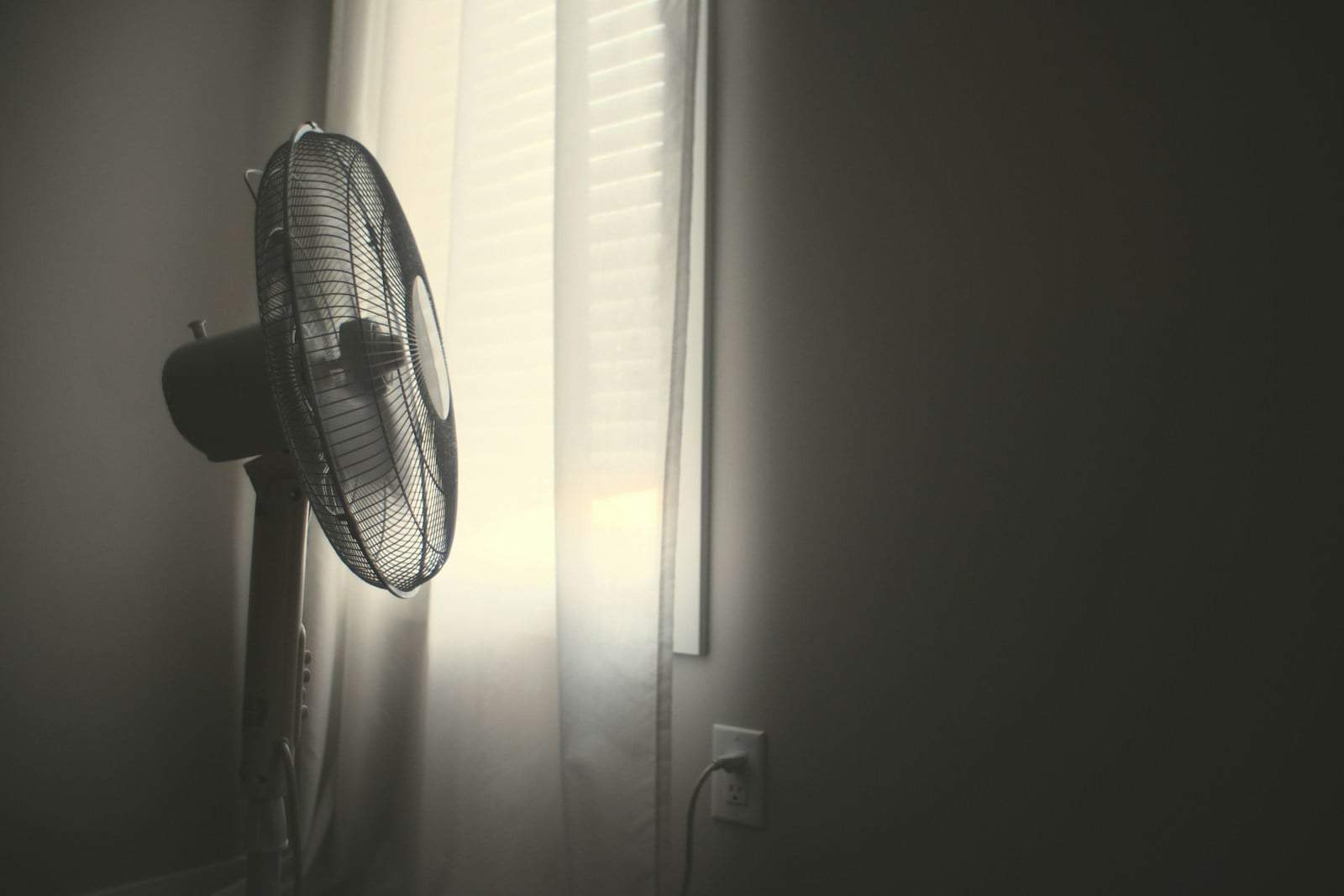 Do You Sleep With the Fan on All Summer? Here's Why You Should Turn It Off — Household
