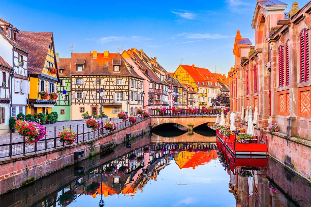 8 tiny European towns that feel like the set of a romantic movie — Leisure