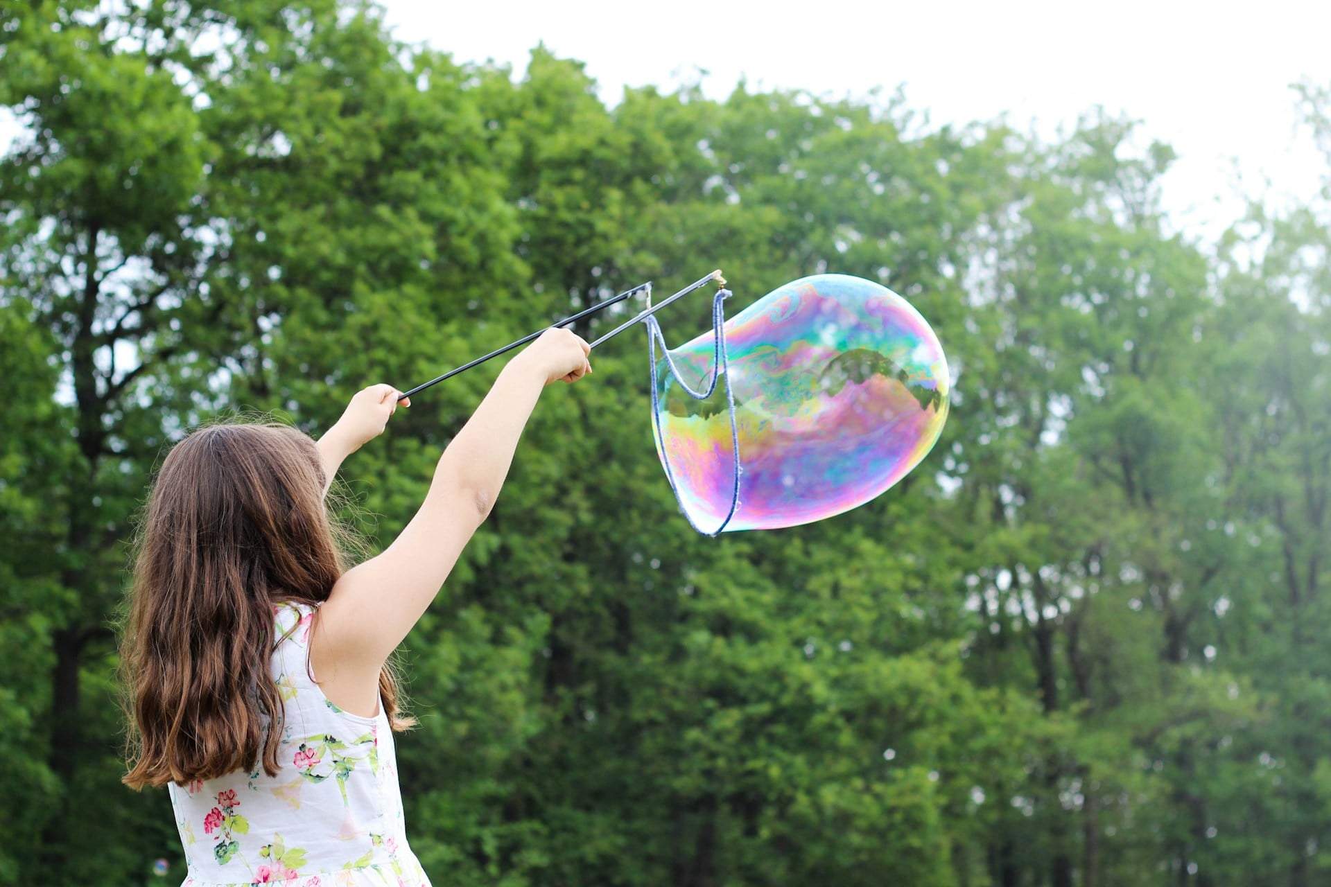 6 messy backyard games that will keep your kids busy for hours this summer — Family