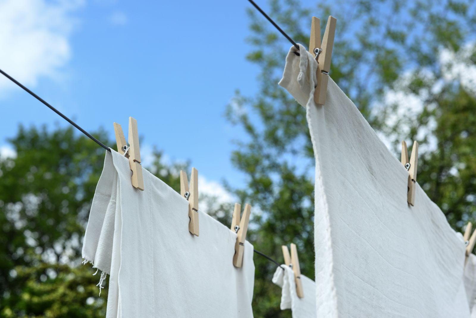 Yellow sweat stains on your white summer clothes? This cheap kitchen fix erases them — Household