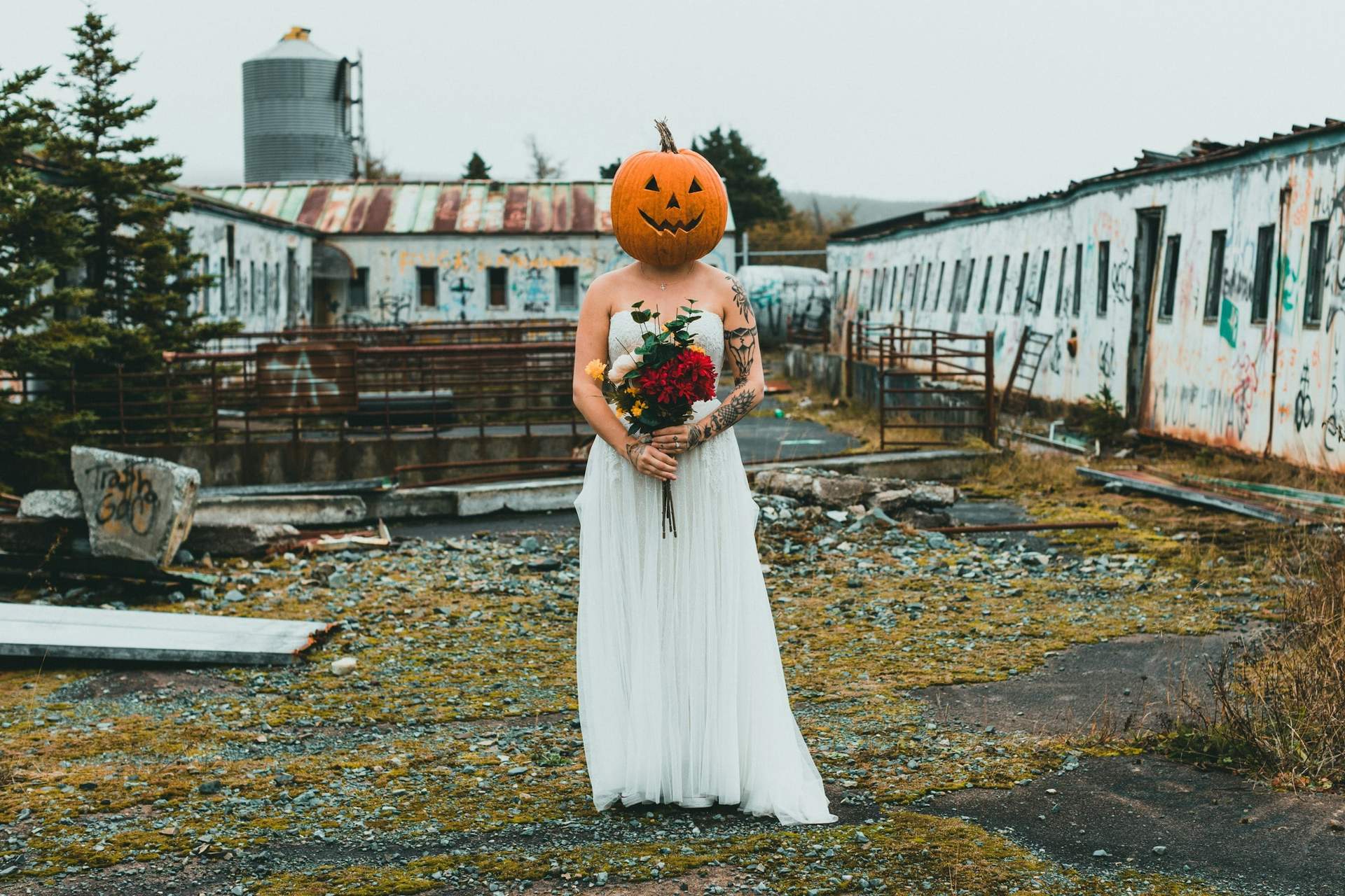 "My Mom and My Dad's New Girlfriend Got Into a Fistfight": Wedding Horror Stories You Won't Believe — Family