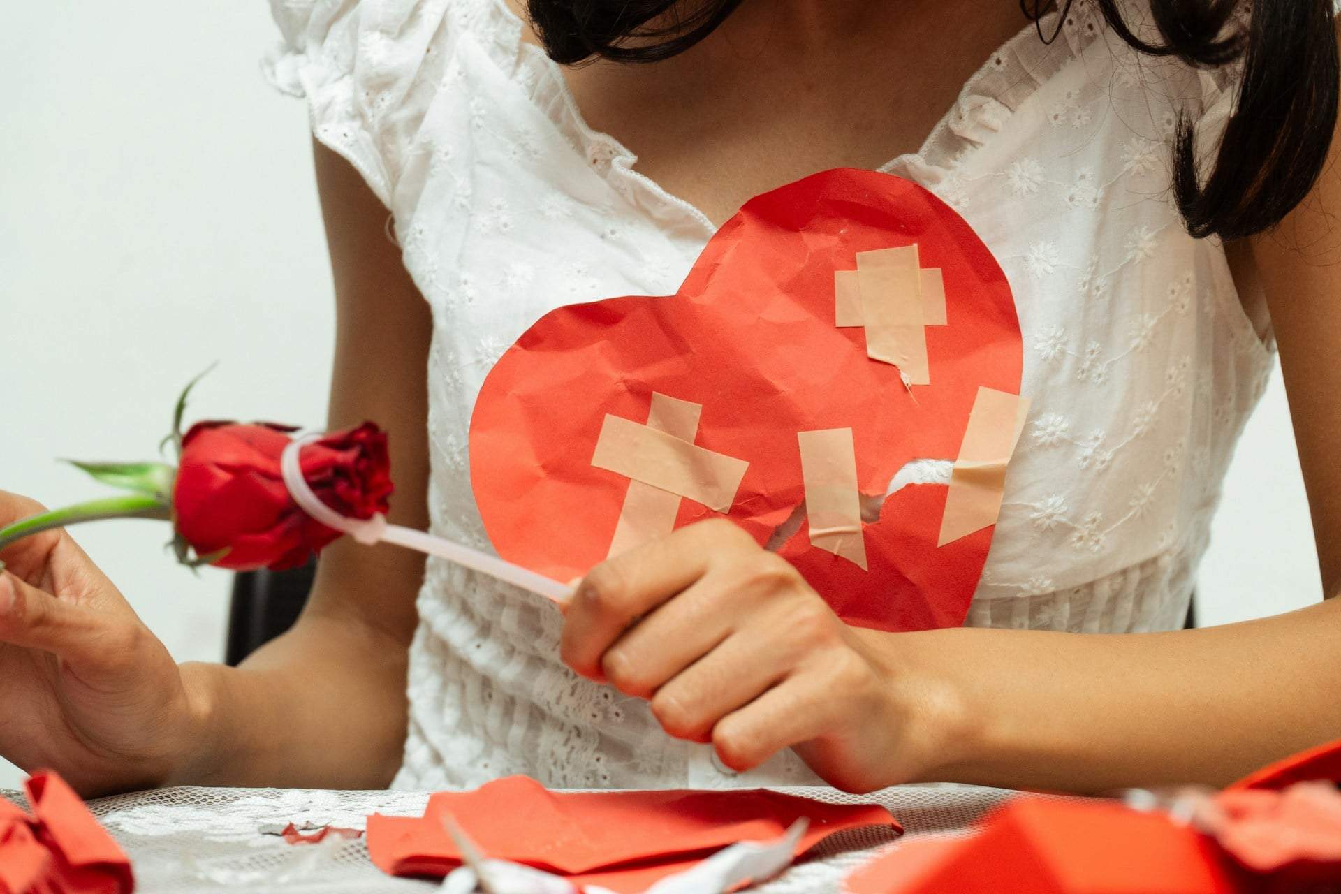 The First 24 Hours After a Breakup: 5 Things You Should Never Do — Lifestyle