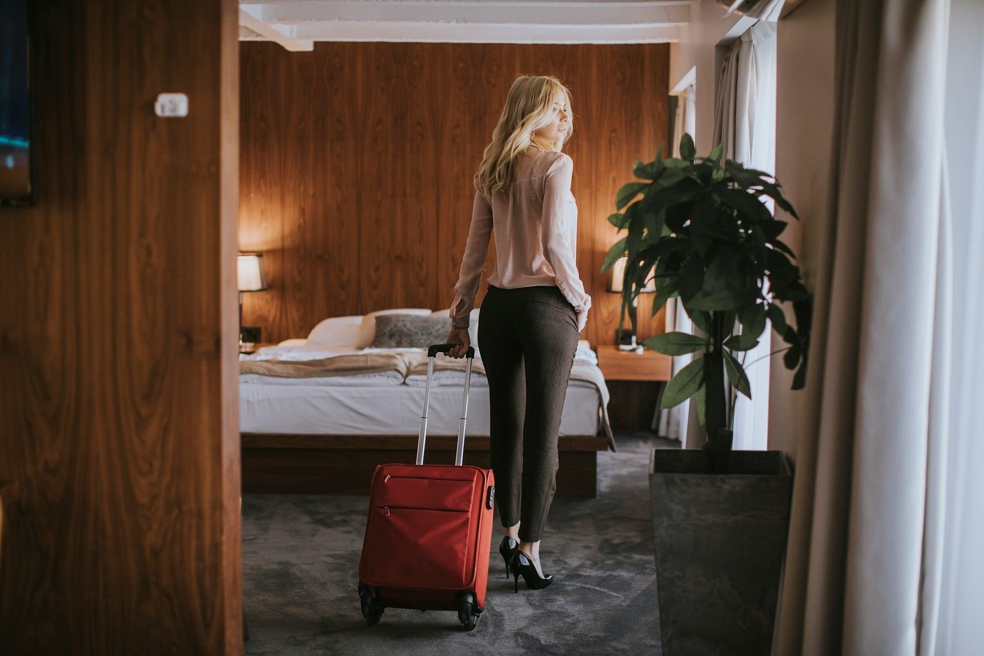 3 things you should never touch in a hotel room, because they're almost never disinfected — Health