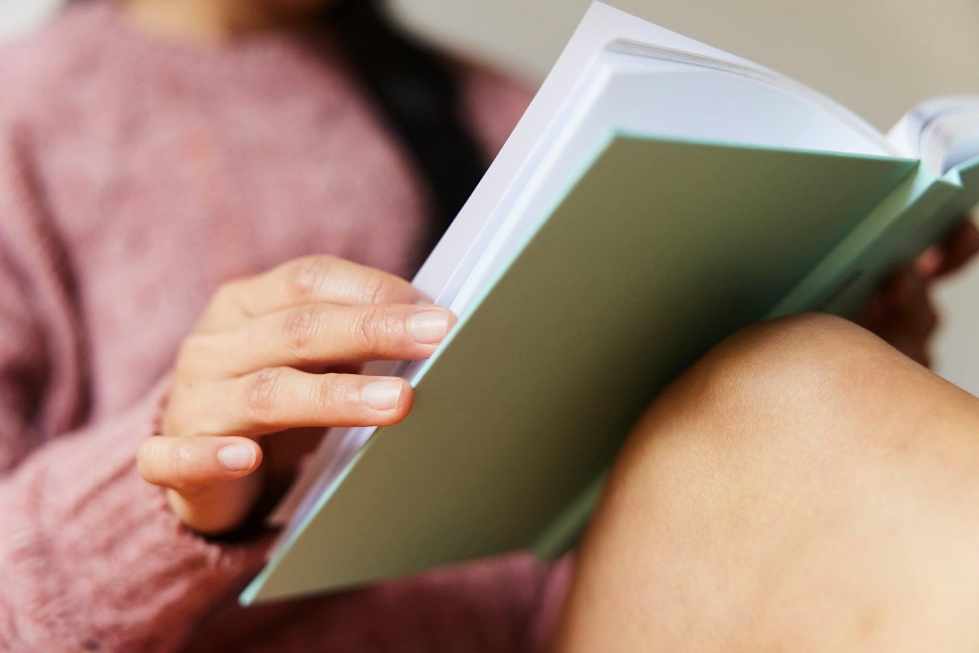 The Autumn Reading Reset: How to Start Finishing Books Again — Hobby