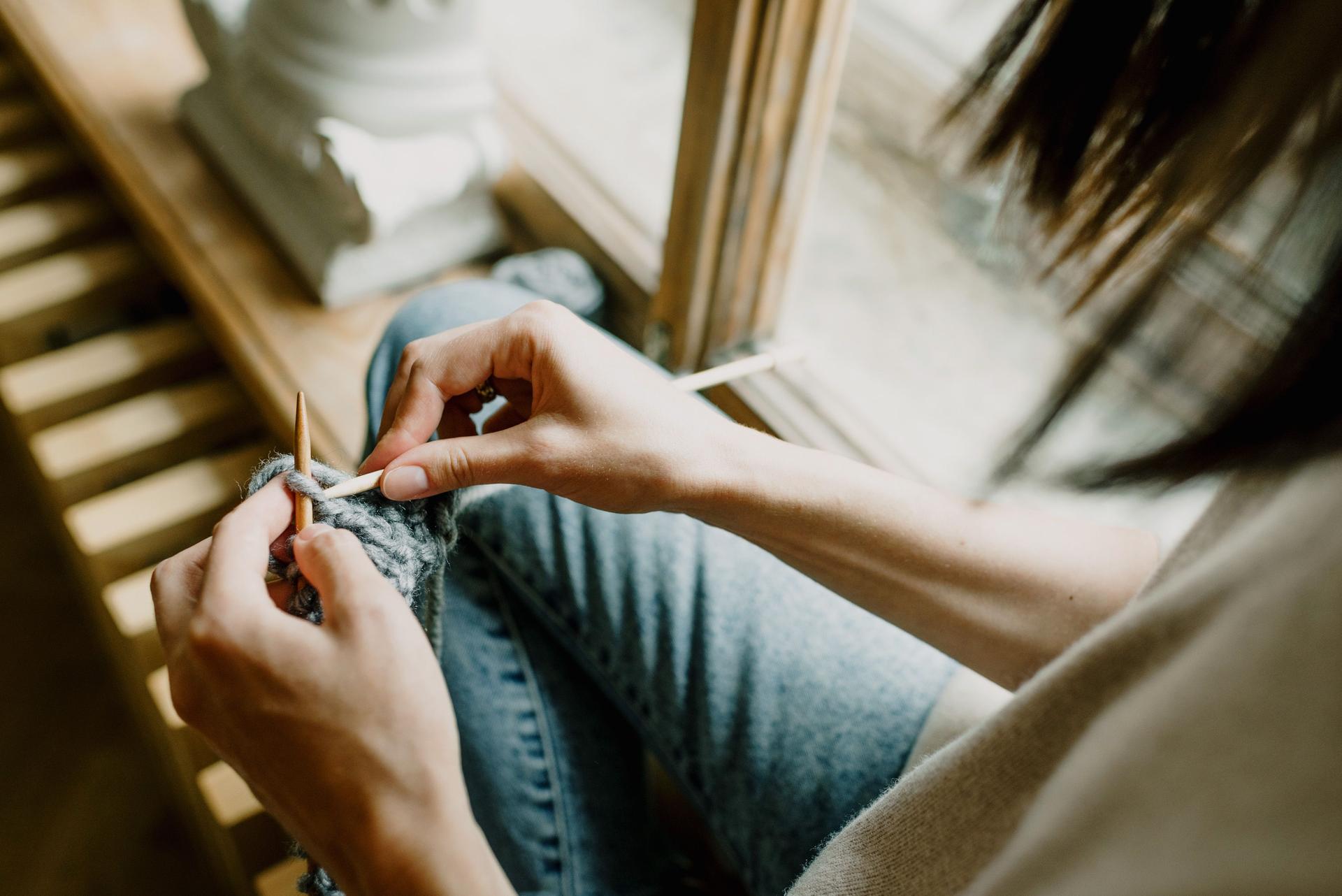 The Brooch Is Back: Where to Pin It So It Looks Modern, Not Inherited — Style