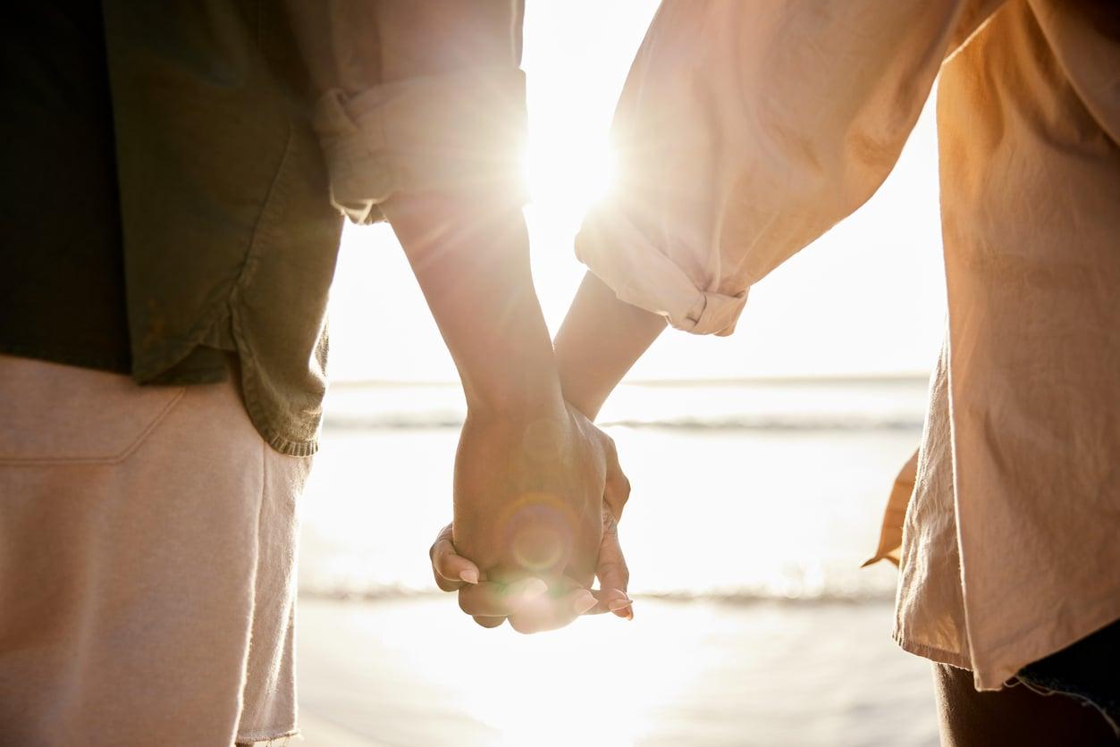 Why We Read Every Word About a Stranger's Marriage Ending — Mind & soul
