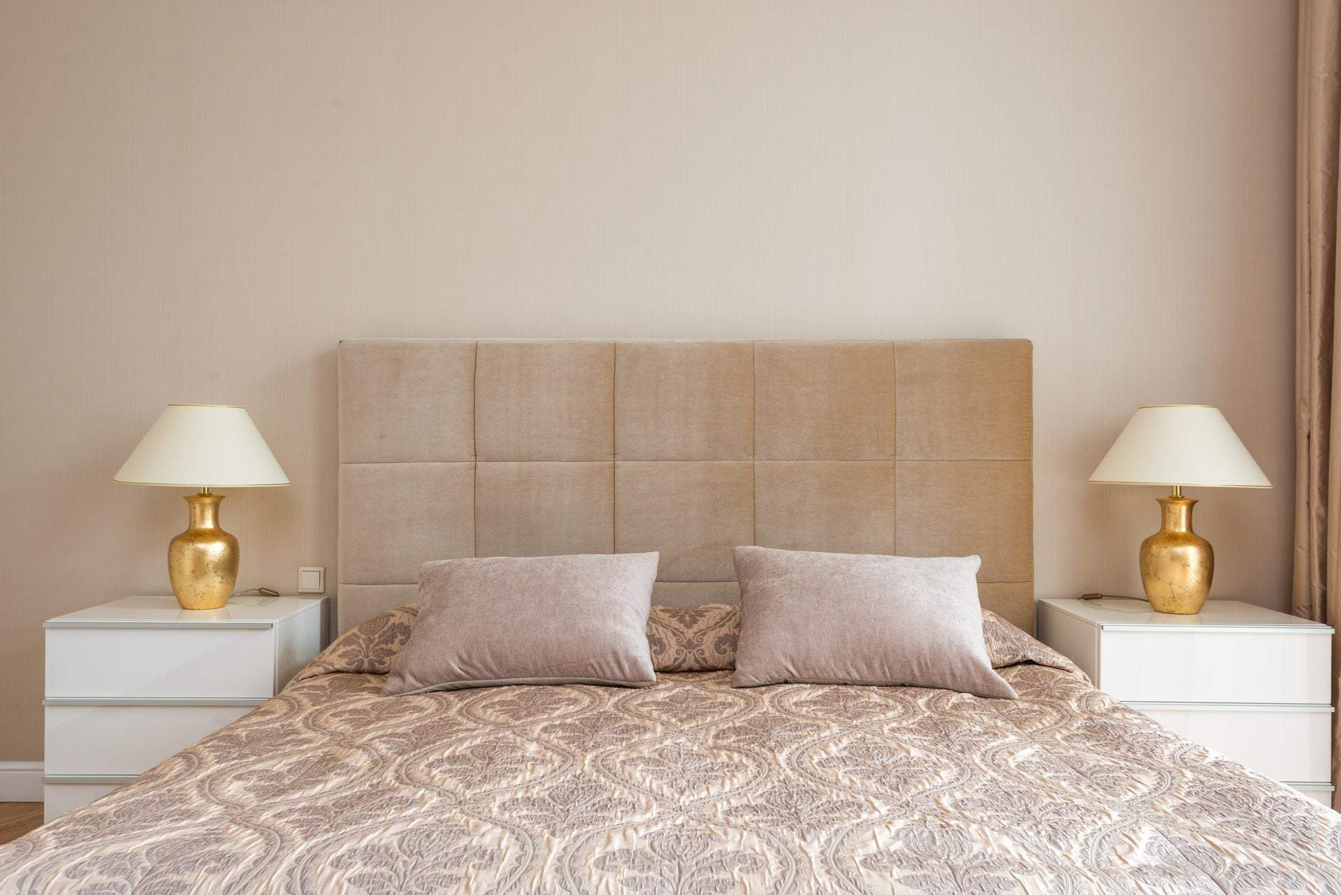 7 Things That Are Quietly Ruining Love and Sleep in Your Bedroom, According to Feng Shui — Decor
