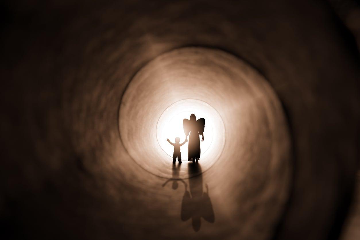 The Week the Clocks Go Back: A Gentler Plan for the Suddenly Dark Evenings — Mind & soul